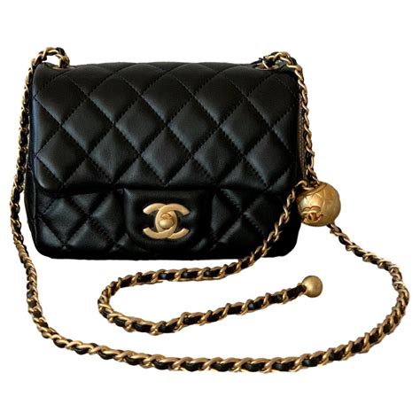 chanel mini flap bag black
